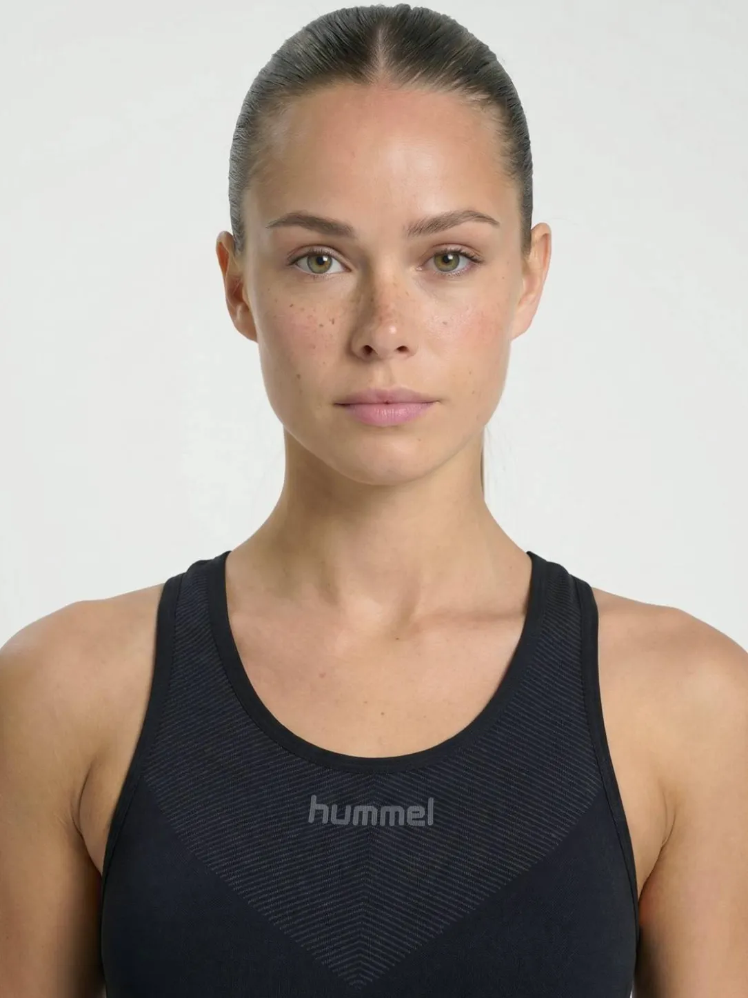 HUMMEL FIRST SEAMLESS TANK TOP WOMAN