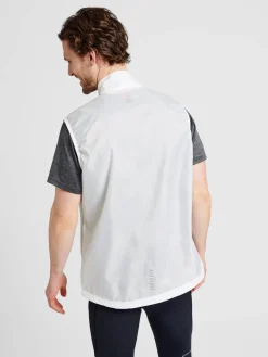 MEN PACKABLE TECH GILET