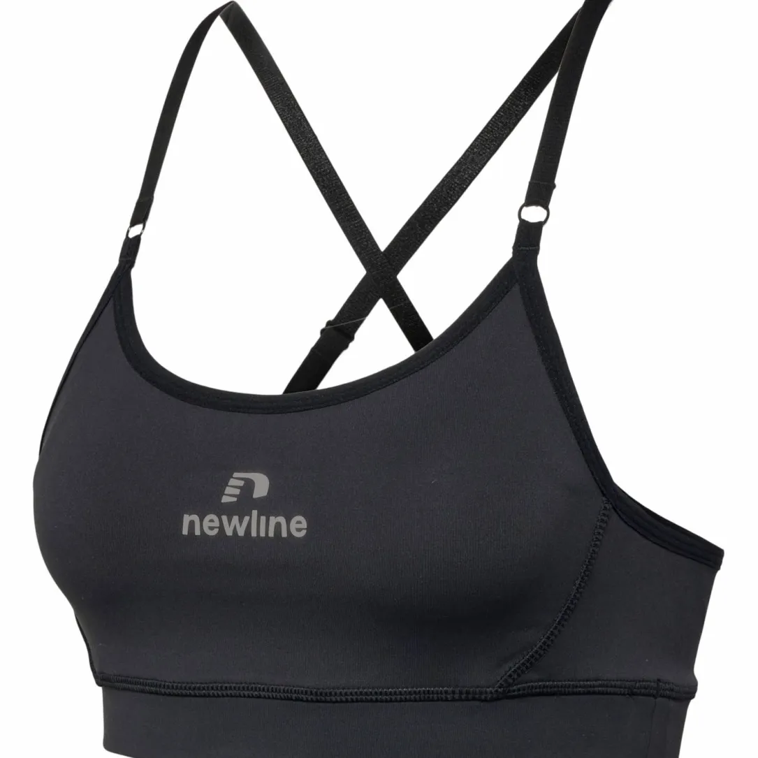 nwlAUGUSTA BRA WOMAN