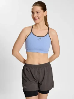 nwlAUGUSTA BRA WOMAN