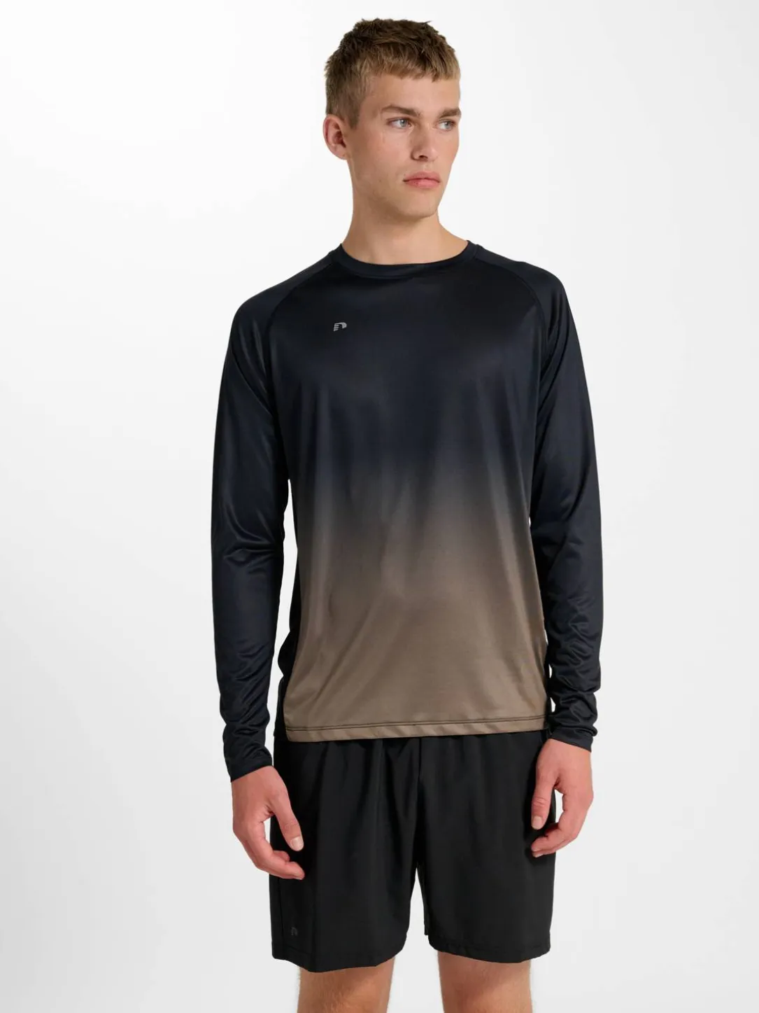 nwlBEAT GRADIENT T-SHIRT L/S