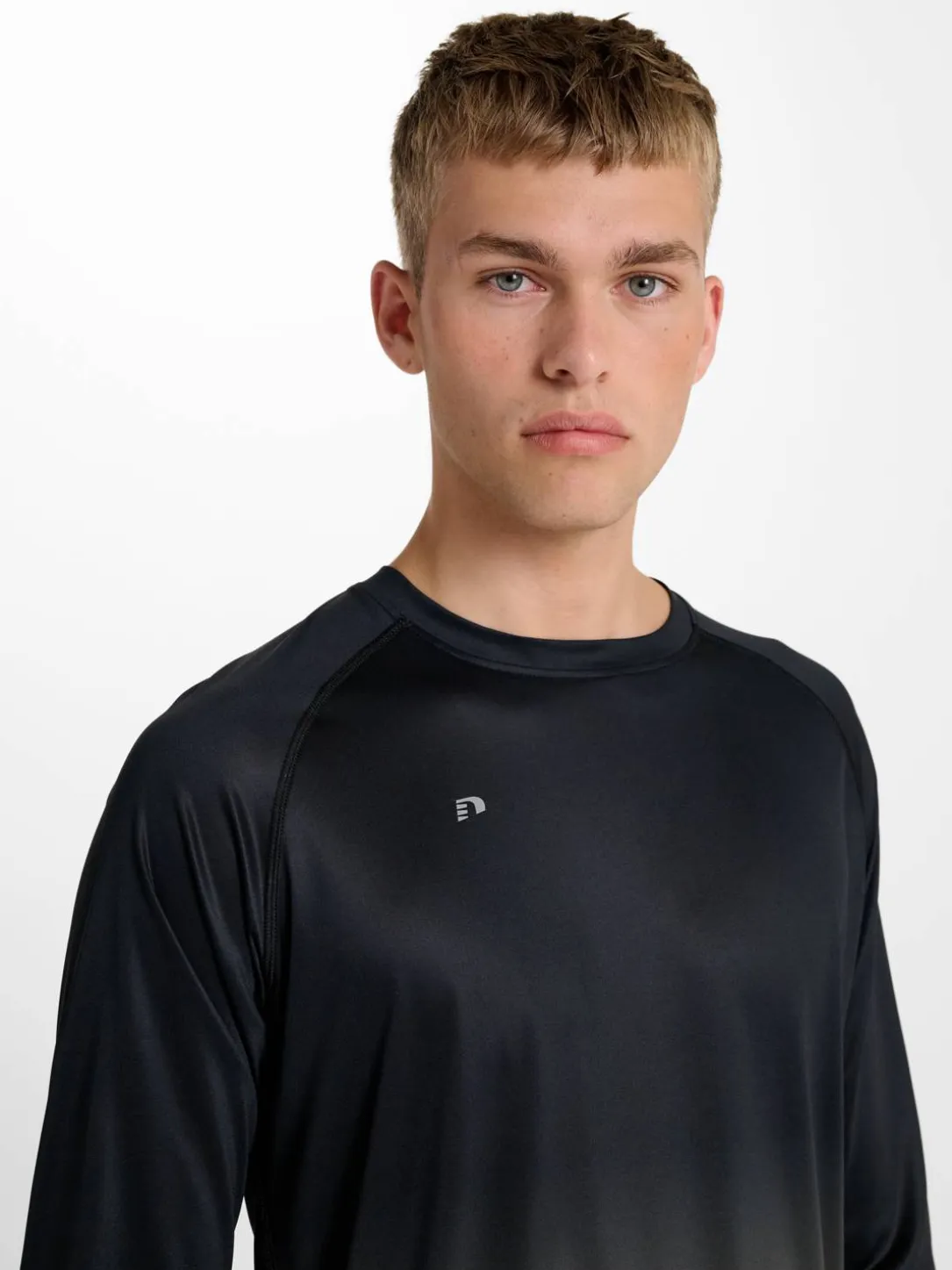 nwlBEAT GRADIENT T-SHIRT L/S