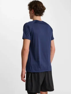 nwlBEAT T-SHIRT