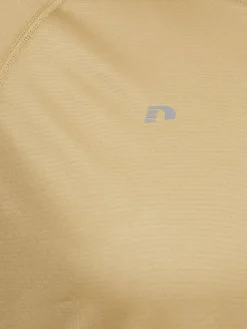 nwlBEAT T-SHIRT