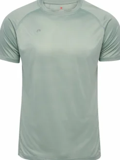 nwlBEAT T-SHIRT