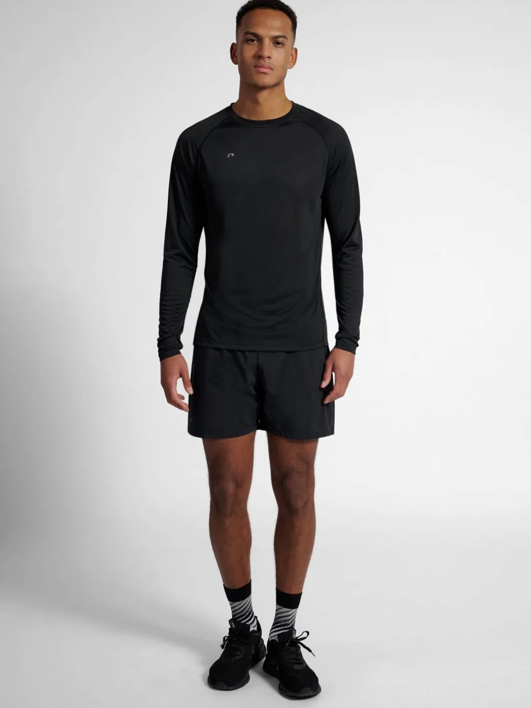nwlBEAT T-SHIRT L/S