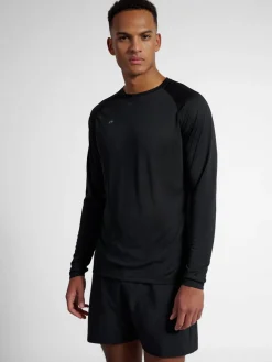 nwlBEAT T-SHIRT L/S