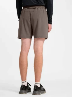 nwlMAX ZIP POCKET SHORTS