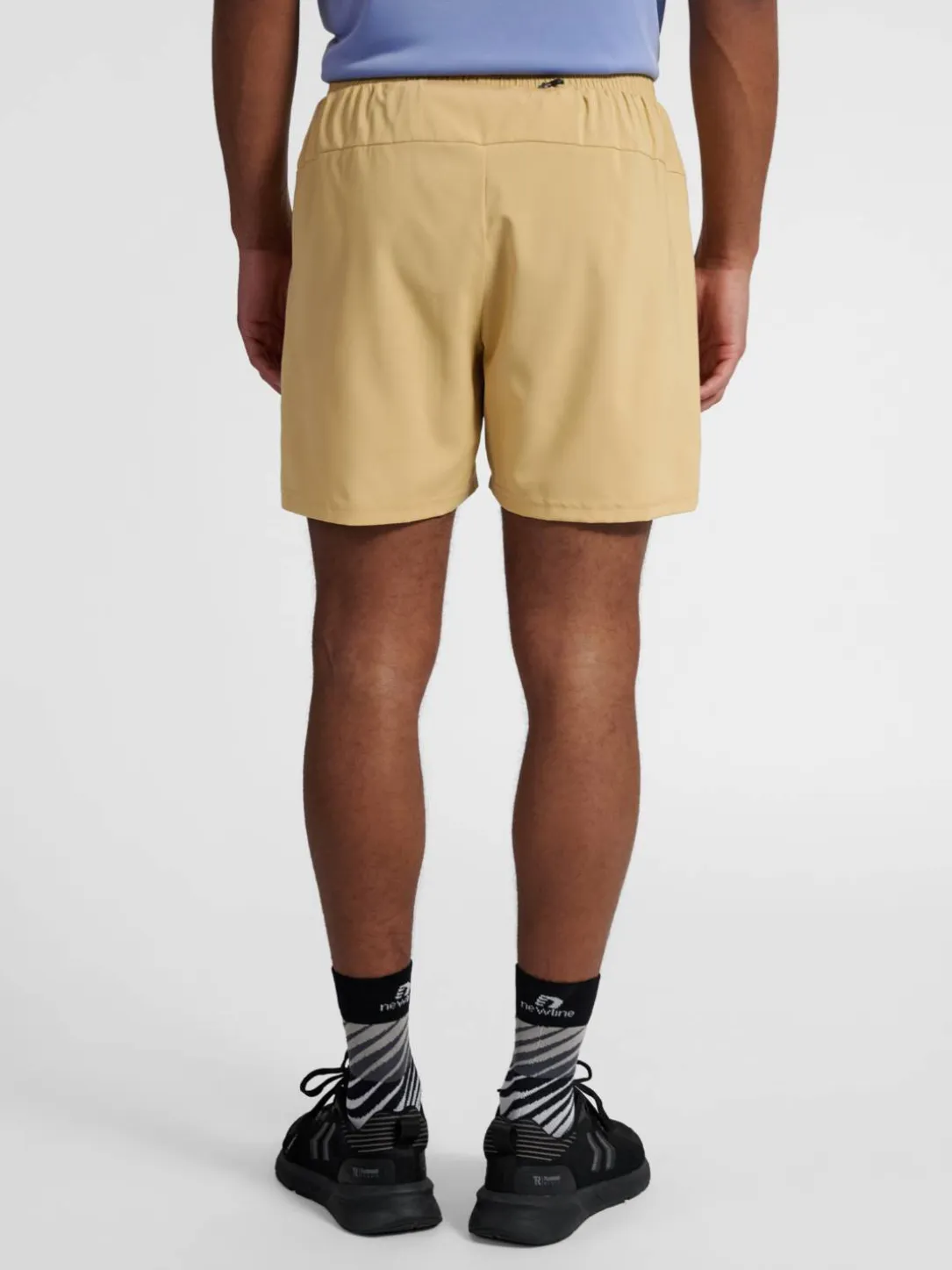 nwlMAX ZIP POCKET SHORTS