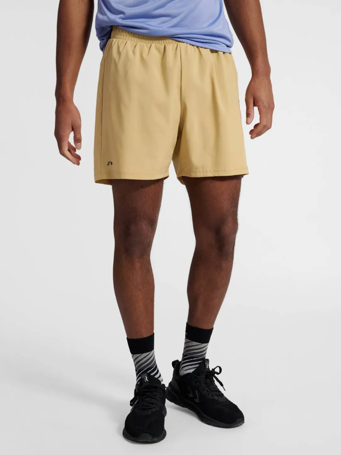 nwlMAX ZIP POCKET SHORTS