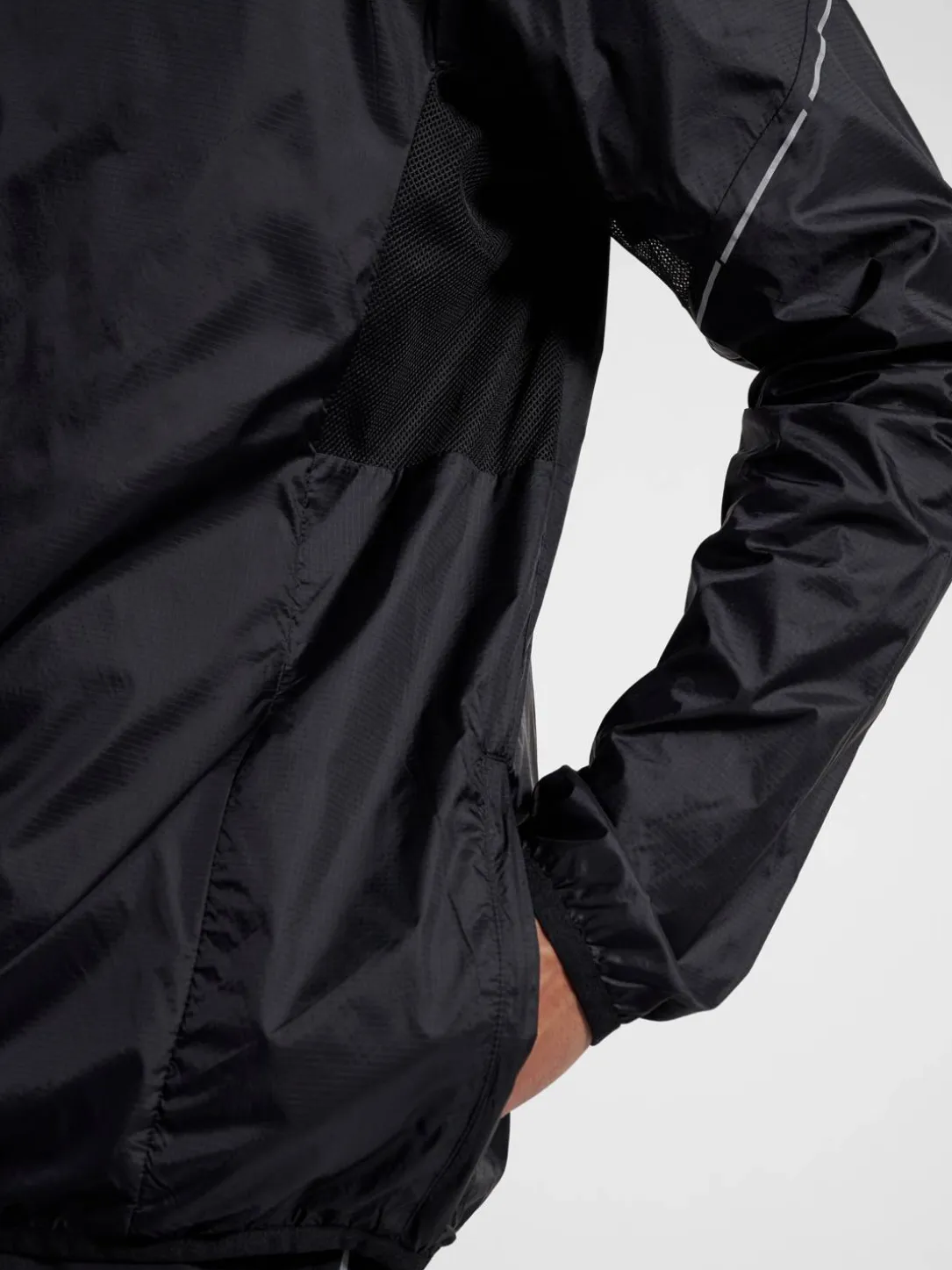 nwlPACKABLE TRAIL JACKET