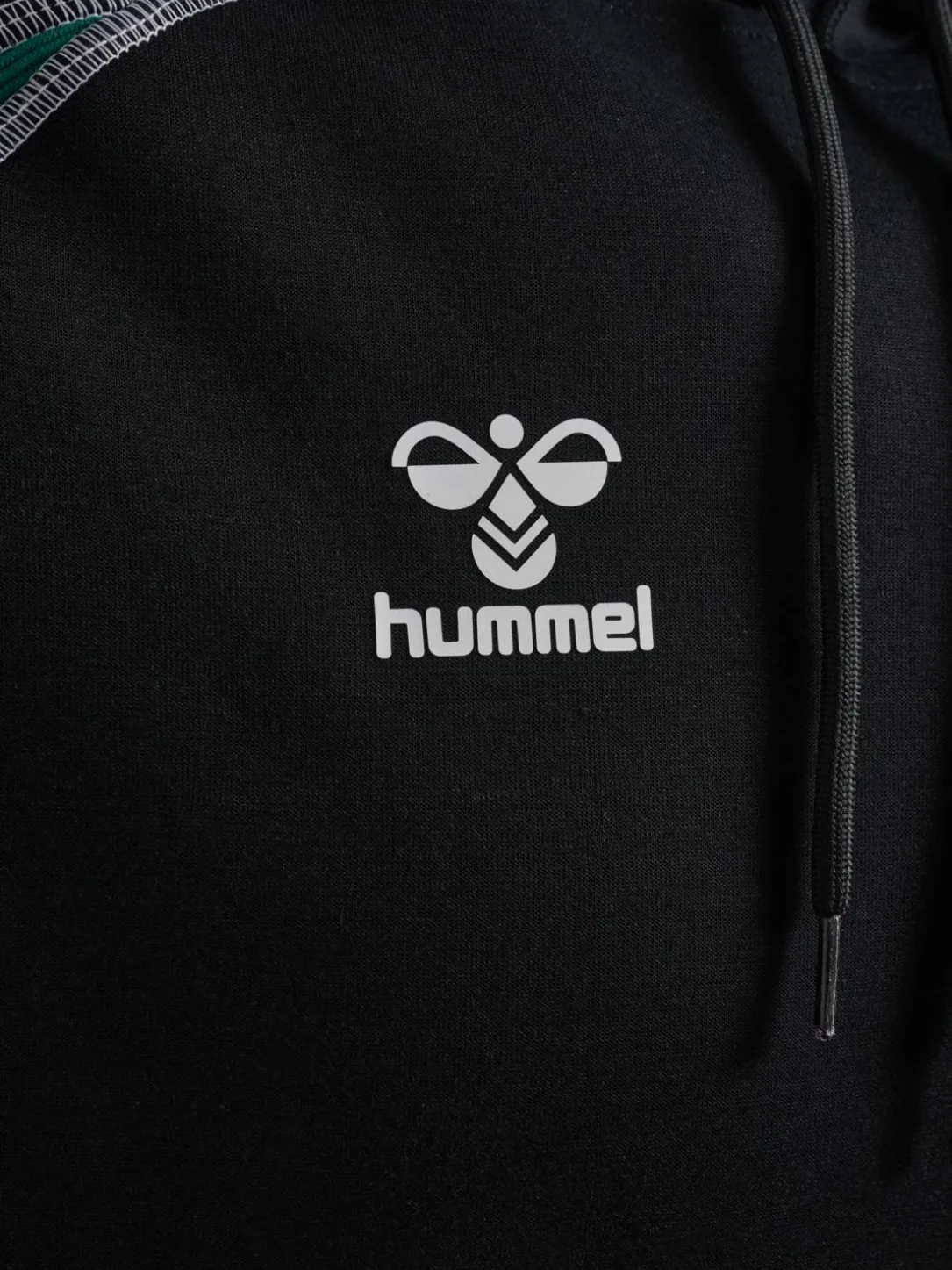 WER 26/27 TRAVEL HOODIE