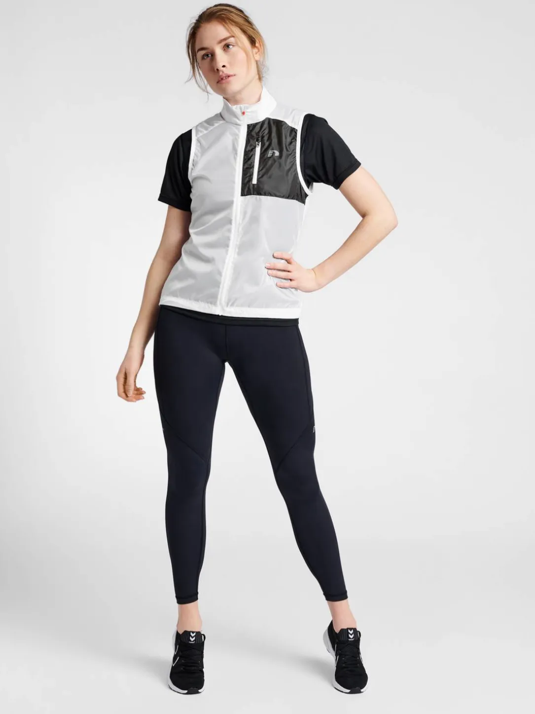 WOMEN PACKABLE TECH GILET
