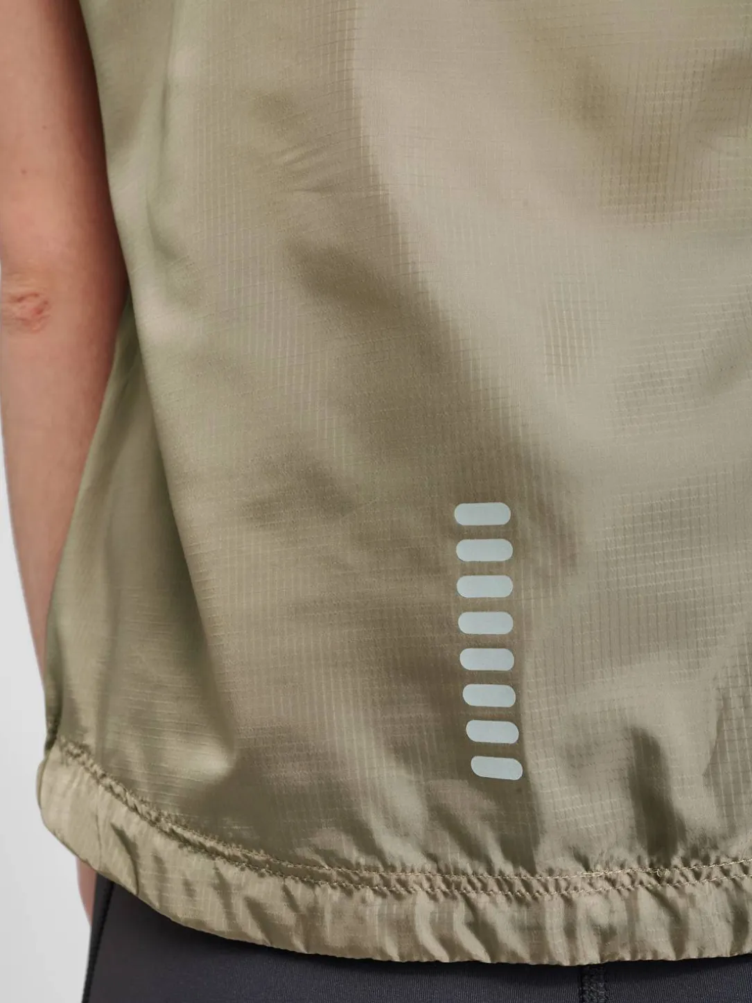 WOMEN PACKABLE TECH GILET