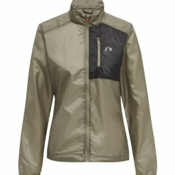 WOMEN PACKABLE TECH JACKET