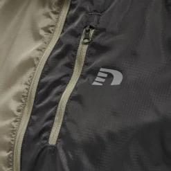 WOMEN PACKABLE TECH JACKET