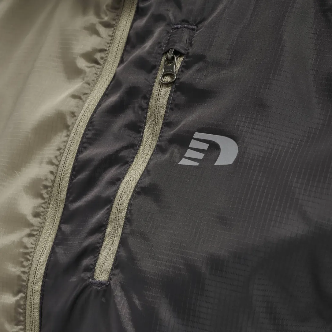 WOMEN PACKABLE TECH JACKET