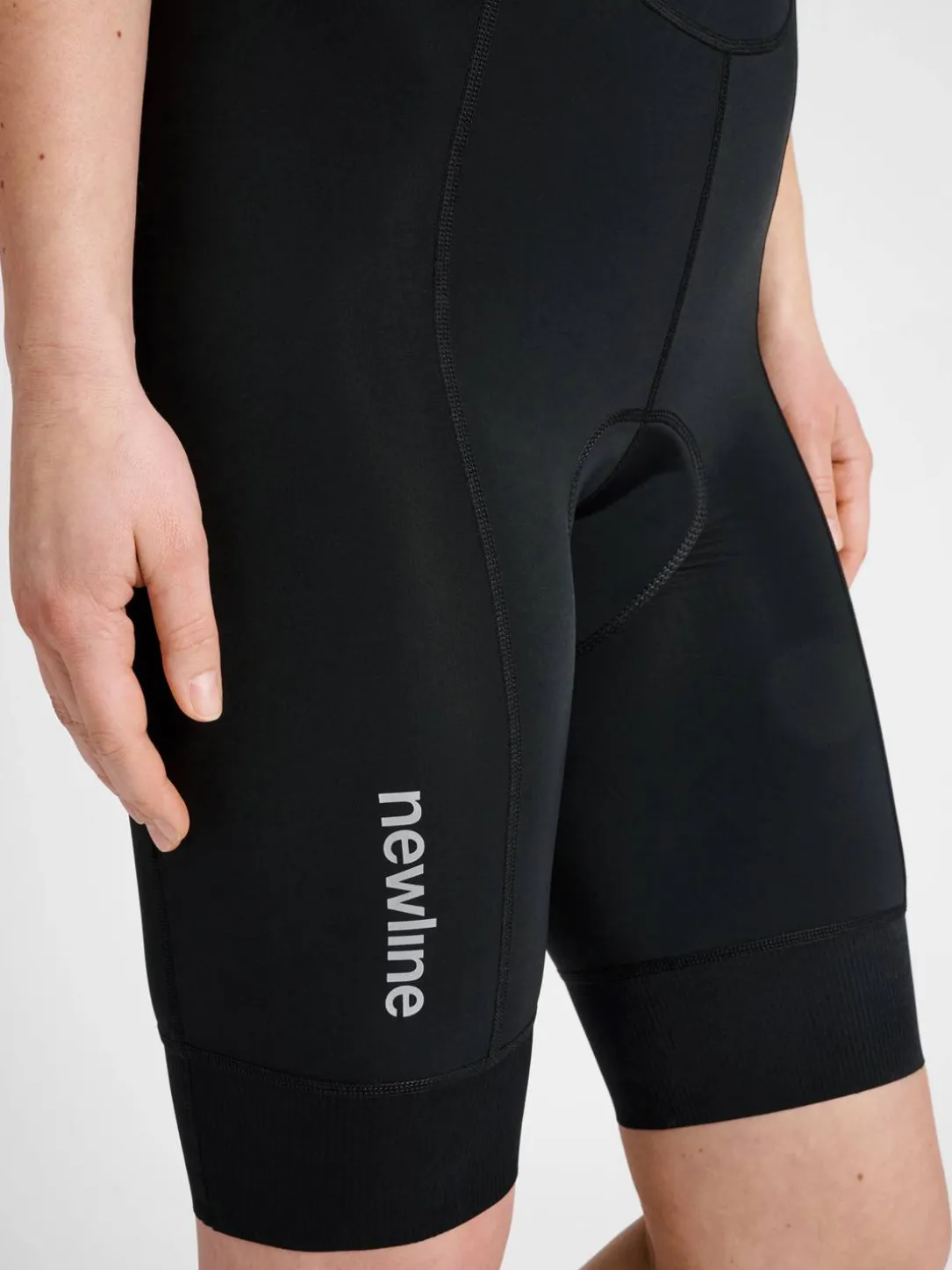 WOMENS CORE BIKE PANEL BIB SHORTS