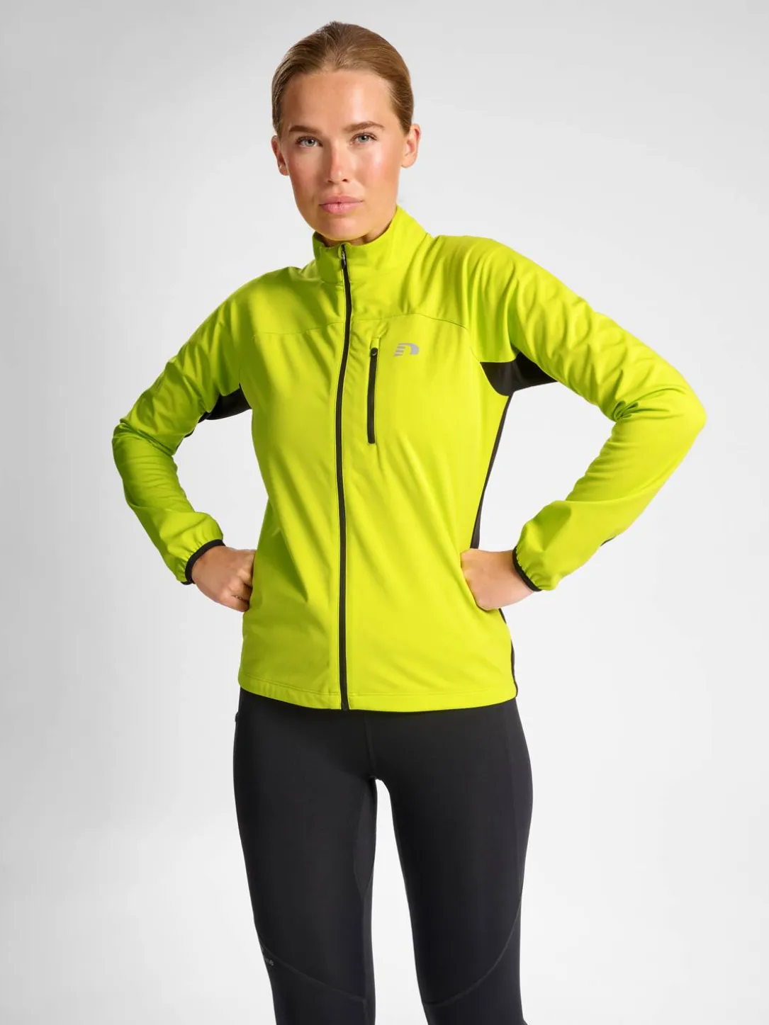 WOMEN'S CORE JACKET